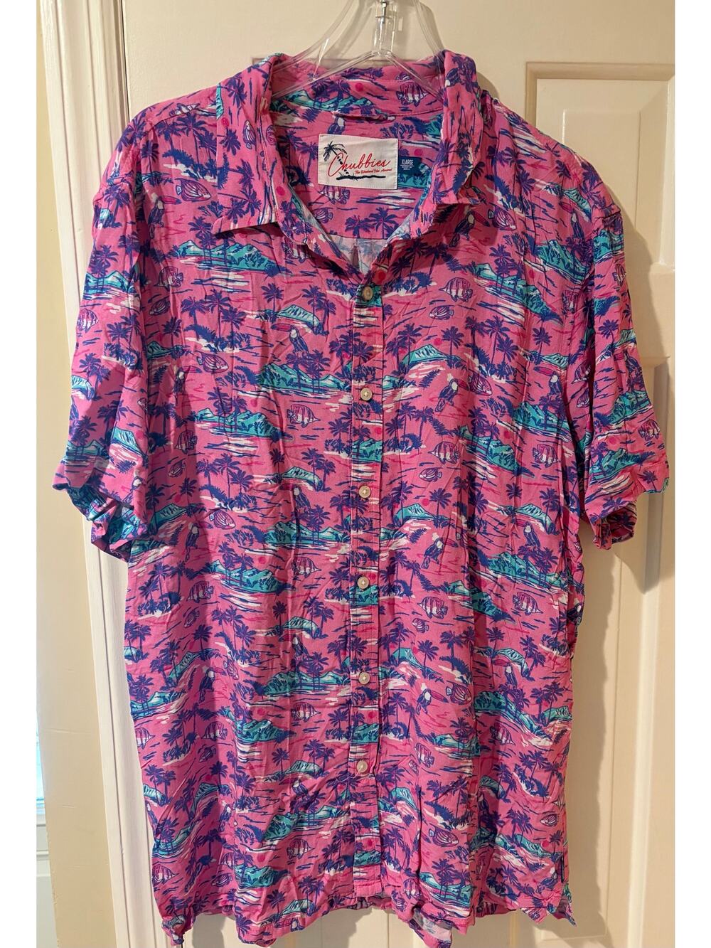 Chubbies Hawaiian Button Up Shirt Men’s XL Pink Tropical Island Print